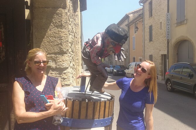 Avignon Small-Group Full-Day Tour With Palais Des Papes  - Marseille - Questions