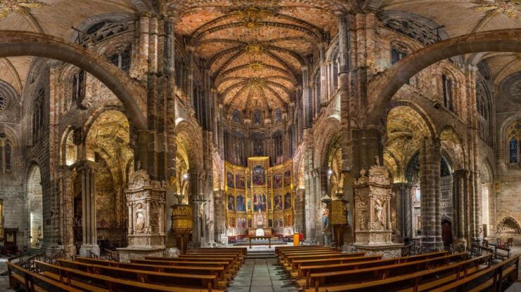 Avila: Cathedral Entry Ticket With Audio Guide - Accessibility Details