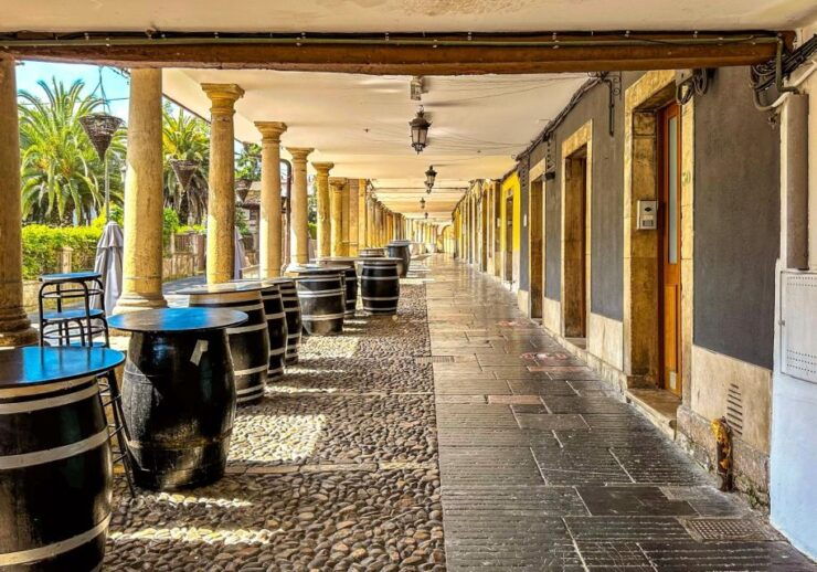 Avilés Scavenger Hunt and Sights Self-Guided Tour - Experience Highlights