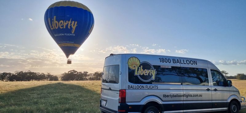 Avon Valley Hot Air Balloon Flight in Perth includes breakfast - How much the flight is worth