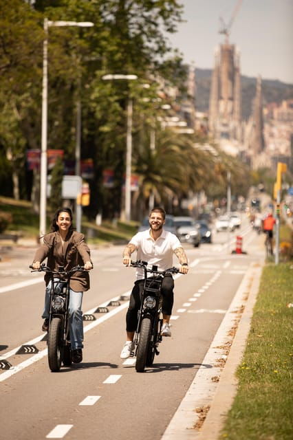 Award Winning Electric Fatbike Rental Barcelona - Exploring Barcelona on an Electric Fatbike