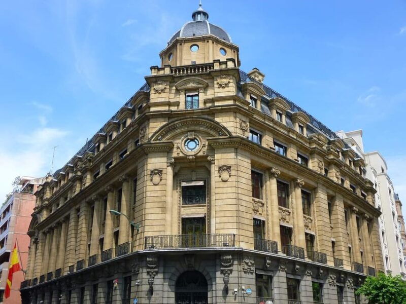 Awesome Bilbao – Private Family Walking Tour - Bilbao City Hall
