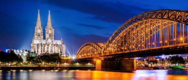 Awesome Sites of Cologne – Private Family Walking Tour - Starting Point Details