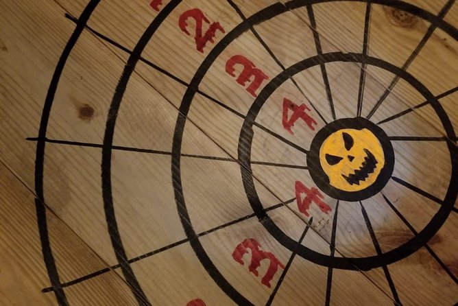 Axe Throwing 60 Min - Additional Information and Requirements