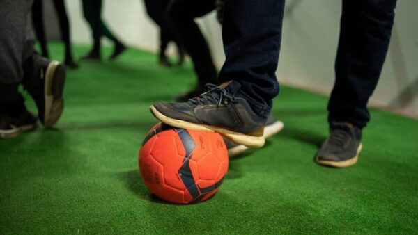 Axe Throwíng and Human Table Football - Tips for an Enjoyable Experience