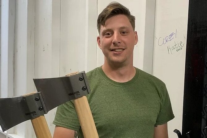 Axe Throwing in Galveston - Experience Details