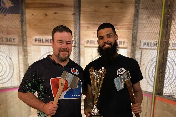 Axe Throwing Sport Target 90 Minutes - The Sum Up