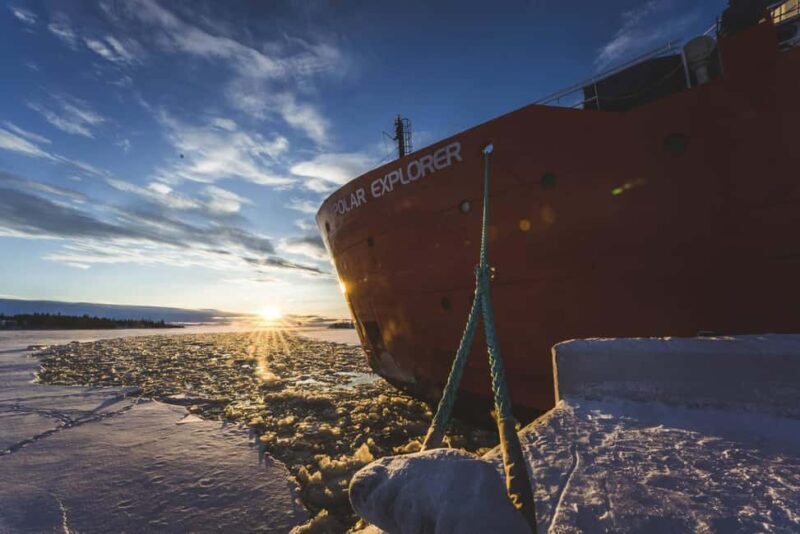 Axelsvik: Polar Explorer Icebreaker Lunch Cruise - An In-Depth Look at the Polar Explorer Icebreaker Lunch Cruise