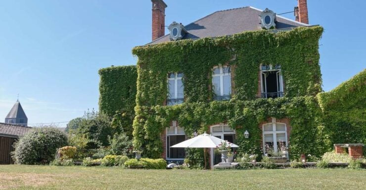 Aÿ-Champagne: Champagne House Tour and Tasting Class - Availability and Booking