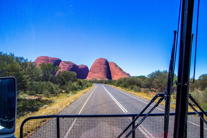 Ayers Rock Day Trip From Alice Springs Including Uluru, Kata Tjuta and Sunset BBQ Dinner - Morning Pickup and Scenic Drive to Ayers Rock