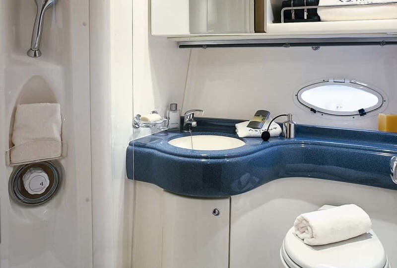 Ayia Napa: Explore Blue Lagoon on board of luxury Azimut 42 - The Sum Up