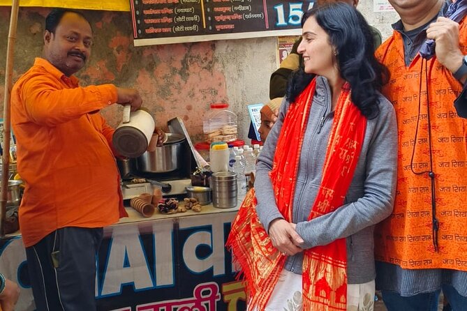 Ayodhya Tour in 2 Days - Accommodation and Dining Details