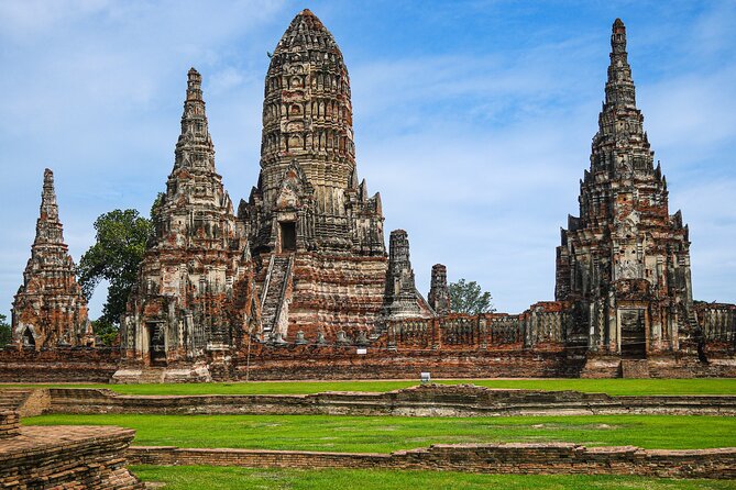 Ayutthaya Landmark Tour for Floating Market & Famous Temples - Weather Requirements
