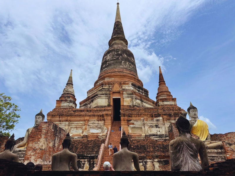 Ayutthaya Must-Visit Tour: Summer Palace, Temples Full Day - A former capital, packed into one day