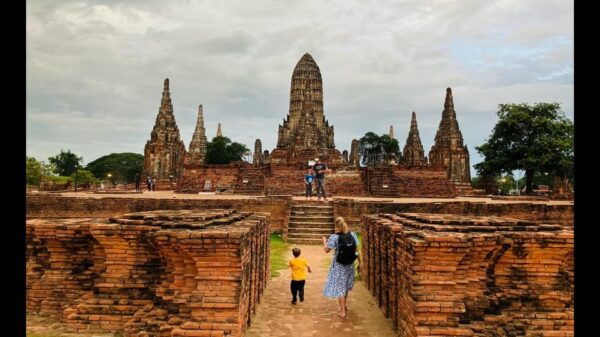 Ayutthaya Sunset Boat & UNESCO Temples: Multi-language. - Dress Code Restrictions