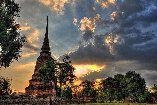 Ayutthaya Sunset Selfie Evening Trip by Boat - A World Heritage - The Sum Up