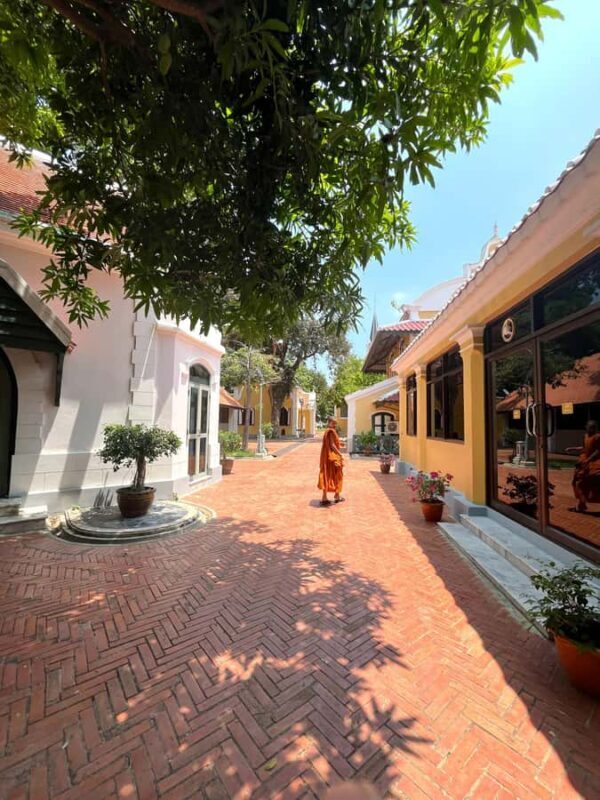 Ayutthayas Hidden Gems with Car & Local Guide (Small Group) - Who Is This Tour Best For?
