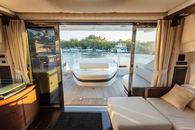 Azimut 62 Ft. Sport Luxury Yacht - Traveler Reviews