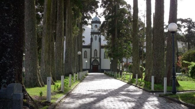 Azores: Private Tour Sete Cidades Green & Blue Lakes - Important Information
