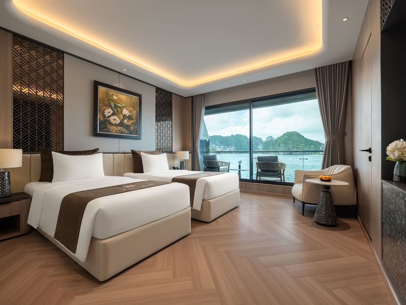 Azura 3D2N Luxury Cruise: Ha Long Bay & Lan Ha Bay Tour - Day three: one last paddle before returning