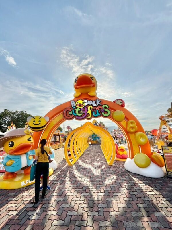 B.DUCK City Funs by ONE UNIVERSE @ AEON Mall Bandar Dato Onn - Should you book it?