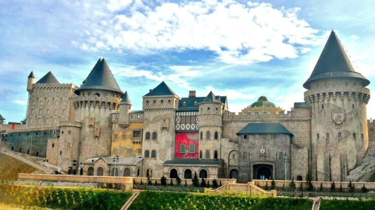 Ba Na Hills – Golden Bridge Full Day Group Tour - Good To Know