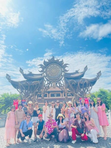 Ba Na Hills With Cable Car and Golden Bridge Full Day - Private Group Options