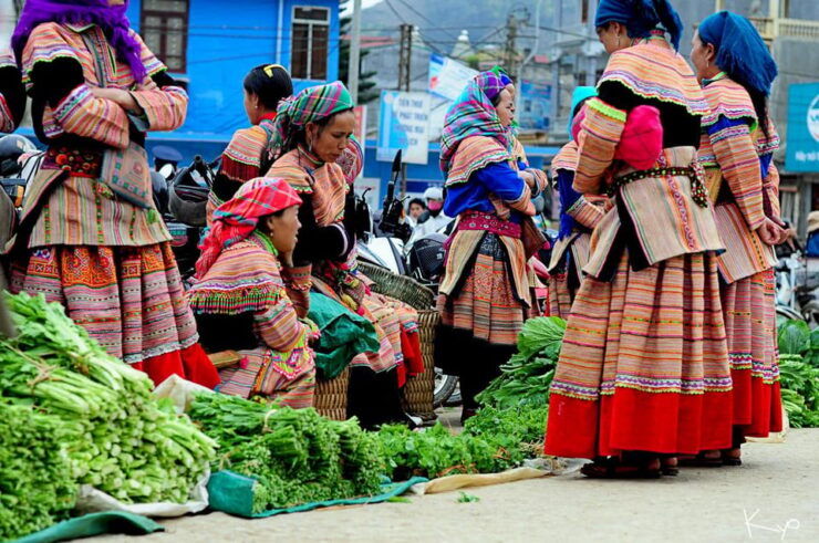 Bac Ha Sun Day Market Group Tour - Good To Know