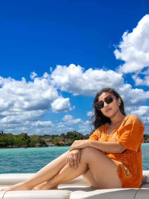 Bacalar: Group Pontoon Excursion + The First Hotel + Ojo de Agua - Visiting the Lagoon’s Most Iconic Sites