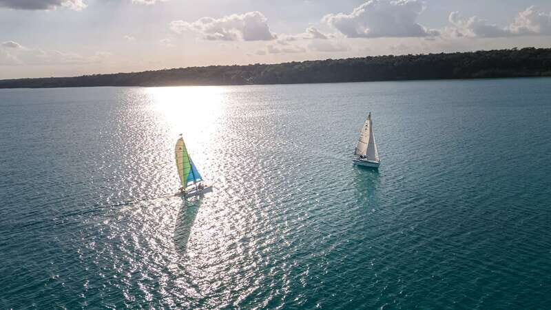 Bacalar: Group Sailing Tour with Guide - Visiting the Black Cenote
