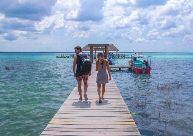 Bacalar Lagoon: Pontoon Adventure, Cenote Swim and Lunch - Meals and Refreshments