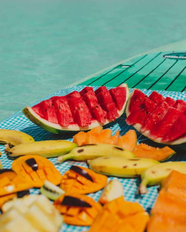 Bacalar Lagoon Sightseeing Boat Tour with Open Bar & Snack - Who Should Book This?