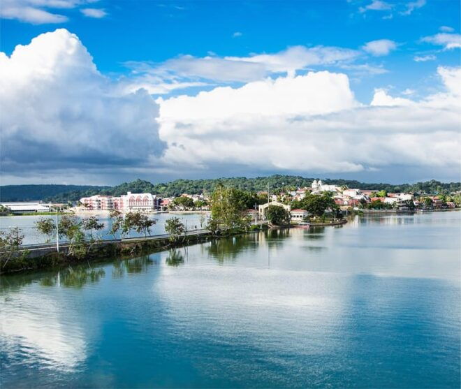 Bacalar, Mexico: One Way Shared Transfer to Flores, Peten - Scenic Journey to Peten
