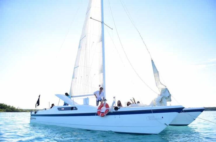 Bacalar Private Catamaran Lunch and Drinks From Costa Maya - Itinerary Details