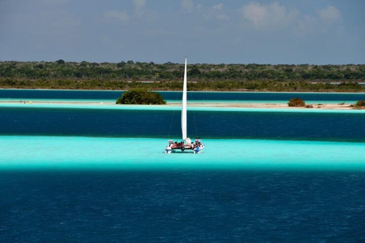 Bacalar Private Catamaran Lunch and Drinks From Costa Maya - Itinerary Details