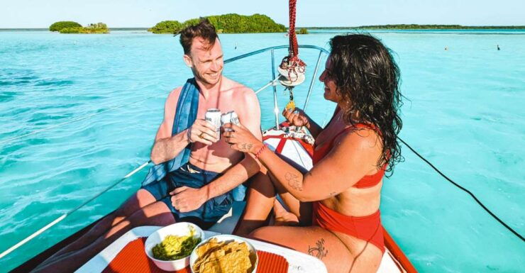 Bacalar: Private Lagoon Sailing Trip With Homemade Guacamole - Review Summary