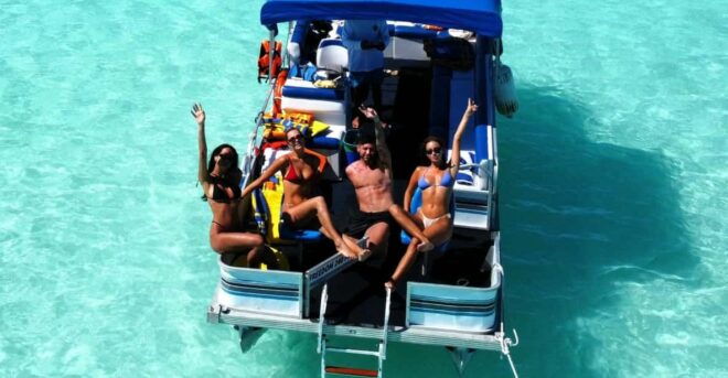 Bacalar: Shared Pontoon Boat Tour - Cenotes and Swimming