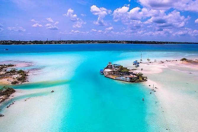 Bacalar Tour With Breakfast, Lunch and Boat Ride - Cancun - Inclusions: Breakfast, Lunch, and Boat Ride
