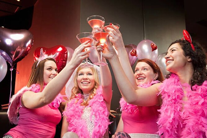 Bachelorette Nightclub Tour With Complimentary Drinks - Tour Overview and Booking Details
