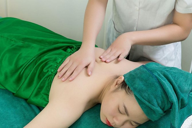 Back Massage - Different Types of Back Massage