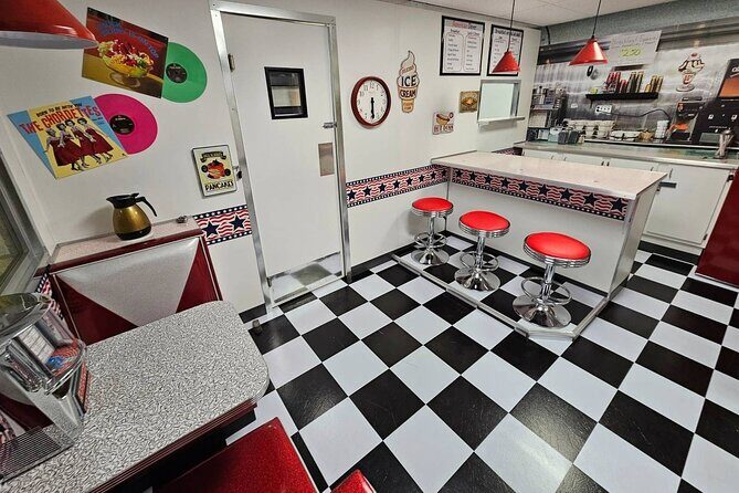 Back to the Diner Puzzle Room Experience - What is the Back to the Diner Puzzle Room Experience?