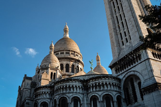 Backpackers Private Tour of Paris - Experience Best of Everything With a Local - The Sum Up