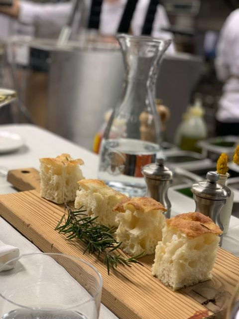 Backstage Dining Tour - Meeting Point and Tour Logistics