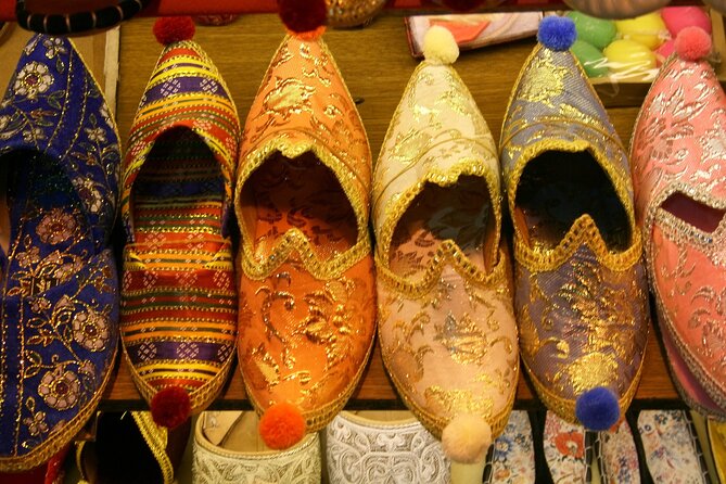 Backstreets of Istanbul - Group Size and Pricing