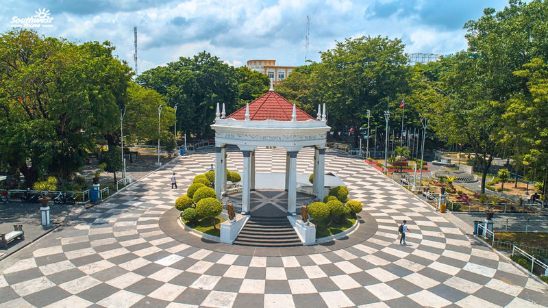 Bacolod City Half-Day Tour - A quick way to get oriented in Bacolod
