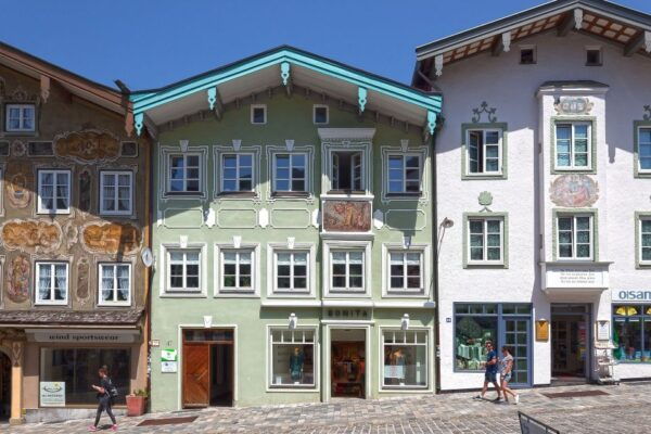 Bad Tölz: Private Guided Walking Tour - Discovering the Pedestrian Zone