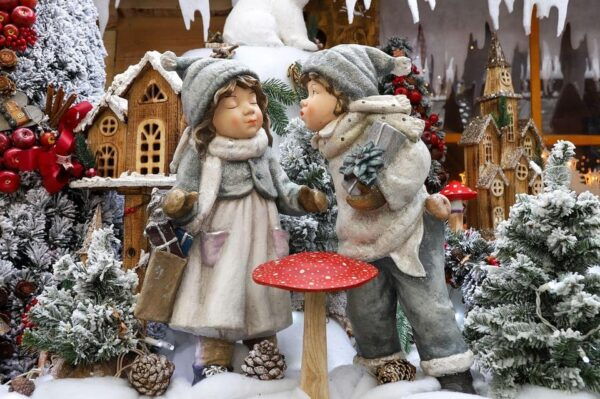 Baden-Baden: Christmas Market Walking Tour - Entertainment Options
