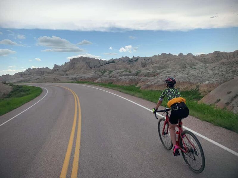 Badlands National Park: Private Bike/E-Bike Tour with Lunch - The Experience as a Whole: Pros and Cons