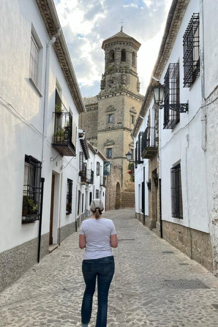 Baeza: Renaissance and Romance Self-Guided Audio Tour - Meeting Point and Important Information
