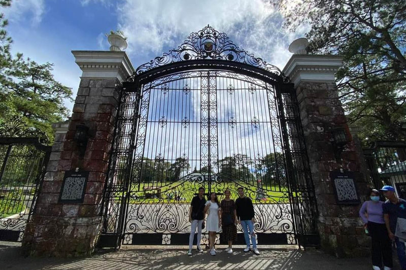 Baguio Historical Tour with Country Club - Mines View Park and the city’s best-known sights